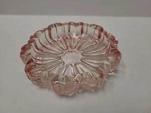 Antique 1930's Pink Glass Ashtray - Picture 1 of 3