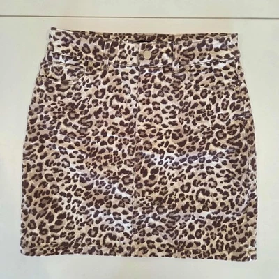 Boston Proper Snow Leopard Animal Print Denim Skort Size 8 Built-in Shorts - Image 1 of 4
