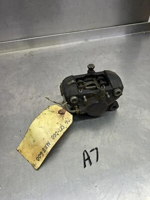 Оригинальный тормозной суппорт 03 04 05 06 07 Ski-doo Gsx Summit Mxz Rev 800 600 Ho 507032416 - Изображение 1 из 4