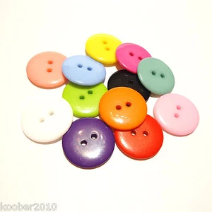 25 Stück Bunte Runde Resin Harz 2 Löcher Knopf/Knöpfe 23mm / 2,3cm Basteln Nähen - Bild 1 von 3