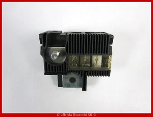Box Sicherungshalter Sicherungen Toyota Scion Ersatzteile Auto Original - Picture 1 of 2