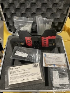 3M 2501 Fibrlok Fiber Optic Assembly Tool w/ Hard Shell 3M Case Splaces Extras - Picture 1 of 23