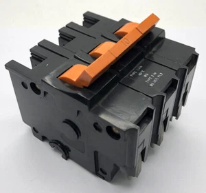 Interruptor Federal Eléctrico STABLOK 10Amp CNA Tipo 3 Triple Polo MCB CNA3P10 M5 - Imagen 1 de 7