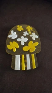 GROOVY Vintage Lucite Resin ~ COLOR Floral Mushroom Trivet - White & Yellow - Picture 1 of 7