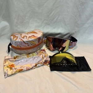 Blenders Eyewear Snow Goggles Includes Extra Shield & Case Aura Diva Drama - Picture 1 of 7