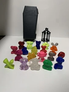 ZUFÄLLIGE Vintage Gogos Crazy Bones 20 Stück mit Sarg - Dinge, Sport, Klassiker - Bild 1 von 8