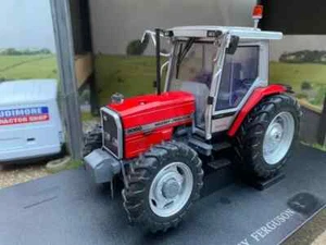 Massey Ferguson 3060 4wd Tractor Conversion 1:32 scale - Picture 1 of 5