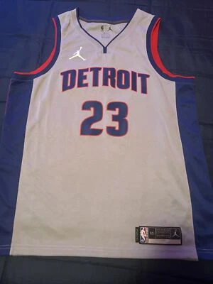 Футболка универсального игрока Nike NBA Blake Griffin No23 Detroit Pistons синяя размер XL (52) - Изображение 1 из 2