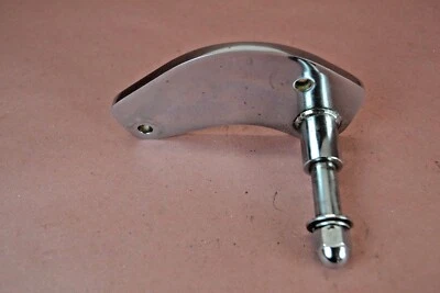 2000 2001-2005 HARLEY SPORTSTER XL883 XL 883 1200 Driver Right Footpeg Bracket - Image 1 of 4