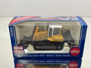 SIKU 3532 LIEBHERR PR724 LGP BULLDOZER -YELLOW 1:50- GOOD IN BOX - Picture 1 of 6
