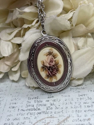 Mauve Burgundy Rose Roses Flower Girl Photo Keepsake Silver Locket Pink Wedding - Image 1 of 4