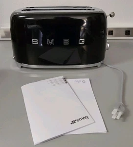 Smeg (TSF02BLUS) 4 Slice Toaster - Picture 1 of 10