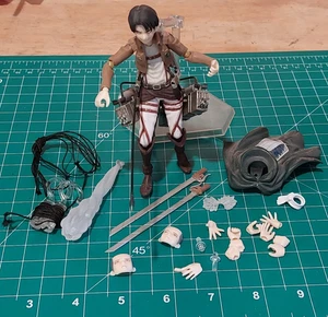 Attack on Titan Levi Action Figure 3rd Party China Custom - Picture 1 of 9