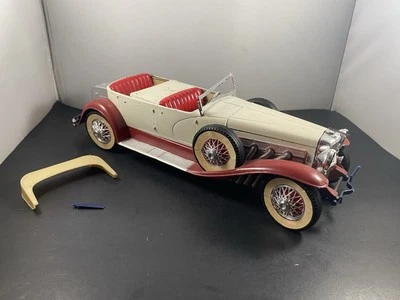 Hubley Duesenberg SJ Metal Model 1/18 - Image 1 of 4