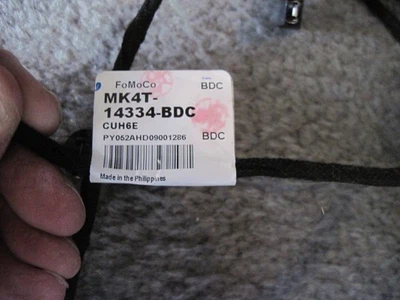 Genuine Ford Wiring Assembly MK4Z-14334-B & 2 Led bulbs - Image 1 of 4