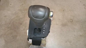 01/2006-10/2014 Kia VQ Grand Carnival - Automatic transmission selector assembly - Picture 1 of 5