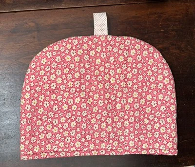 Acogedor calentador de cubierta de té para tetera de tamaño estándar rojo Foto 1 de 3