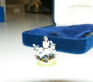 VINTAGE OLSZEWSKI GOEBEL MINIATURES WIZARD OF OZ THE MINCHKINS 677-P 1988 LTD ED - Picture 1 of 8