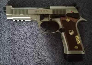 New Beretta 92X Performance Turkish Walnut Wood Gun Grips Nice Gold Metal Logo - Picture 1 of 12