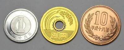 JAPAN 1, 5, 10 ¥ - Set of 3 Coins - UNCIRCULATED - Image 1 of 3