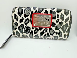 Hello Kitty Sanrio Wallet Clutch Black Zip Around Black Gray Animal Print RARE - Picture 1 of 5