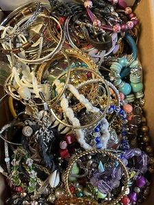 Bracelets. Shoe Box Full of Mixed Bracelets. - Picture 1 of 7