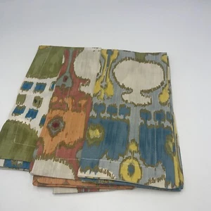 Pottery Barn 20 X 20 Placemats 2013 - Picture 1 of 3