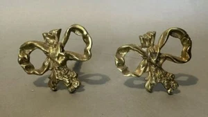 Pair of Antique Victorian Style Bow & Garland Shaped Curtain Tie Backs - Picture 1 of 5