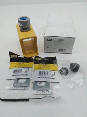 Caja de toma de corriente portátil HUBBELL HBL3000, estándar, amarilla con 2 placas dúplex Foto 1 de 4