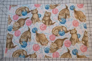 Cat kitten yarn fabric TANGLES Alexander Henry Fabrics 2007 14" x 44/45 cotton - Picture 1 of 2
