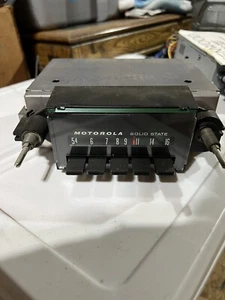 Vintage Motorola Radio  - Picture 1 of 2