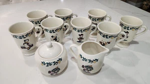 Disney Vintage 12 Days of Christmas Coffee/Tea 8 Cup Set with Creamer & Sugar - Picture 1 of 10