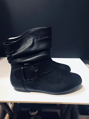 New With Box Never Worn TOP MODA Color Black Pu Size 10 Boots Style Pad-52 - Image 1 of 4