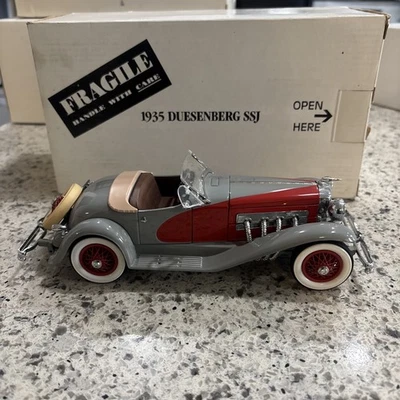 Danbury Mint 1935 Duesenberg SSJ 1:24 Scale Diecast Model Car Collectible - Image 1 of 4