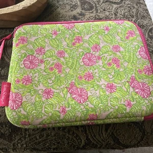 Lilly Pulitzer Pouch Green Pink Tablet Case Zip Up Flowers 10" X 8" - Picture 1 of 3