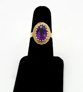 VINTAGE CARVED FEATHER DESIGN 14K SOLID GOLD SOLITAIRE 2 CT. AMETHYST RING,6 1/4 - Picture 1 of 11