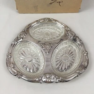 Insertos de vidrio de servidor de relés de tres compartimentos chapados en plata Sheridan de colección - Imagen 1 de 9