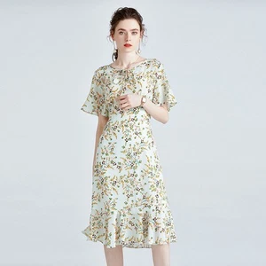 Französisches Kleid Seide Print Kurzarm Sommerkleid Taille Cinching Schlankmacher Rock - Bild 1 von 25