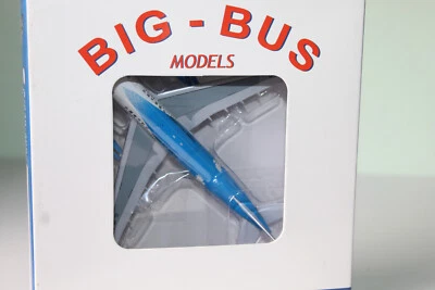 BIG BUS MODELS 1:400 AIRBUS A330-300 - CHINA SOUTHERN - Image 1 of 3