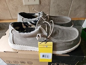Hey Dude Men’s Wally Stretch Beige Bunker Shoes Black Size 9 Casual Loafer - Picture 1 of 6