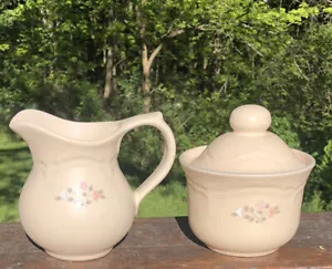 Pfaltzgraff Cream and Sugar Set. Remembrance Pattern. Excellent Condition! USA - Picture 1 of 8