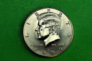 1999-D  GEM  BU  Mint State Kennedy US Half Dollar Coin - Picture 1 of 2