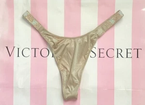 NEW Victoria’s Secret Shine Strap Thong Panty Nude Beige Bling VS Logo Size M - Picture 1 of 3