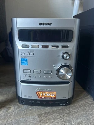 Sony CMT-HPZ9 System 5 Disc Changer Cassette. Please Read Description. For Parts - Image 1 of 4