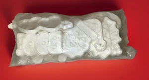 TUPPERWARE *NEW*COOKIE CUTTER SET- White HOLIDAY HOLIDAYS-10 Pc NIP Christmas - Picture 1 of 9