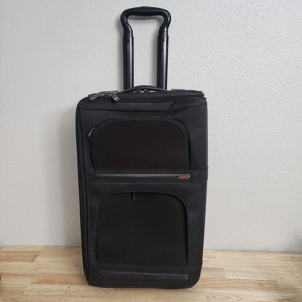 22” TUMI Alpha G4 Carry-On Bag Suitcase Luggage Garment Black Nylon 22034D4 - Image 1 of 4
