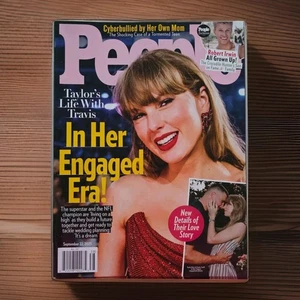 People Magazine Taylor Swift In Her Engaged Era! September 22,2025 - Picture 1 of 1