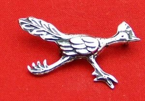 PLAYFUL ESTATE TAXCO ROAD RUNNER OR CHICKEN STERLING SILVER BROOCH PIN - Picture 1 of 5