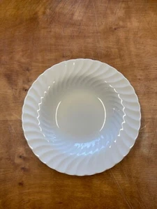 Johnson Bros England REGENCY Rim Soup Bowl 8 1/2" 1 ea 10 available - Picture 1 of 3