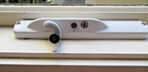 2 WHITCO WINDOW CHAIN WINDERS LOCKABLE 2 keys Rarely if ever used EC - Picture 1 of 14